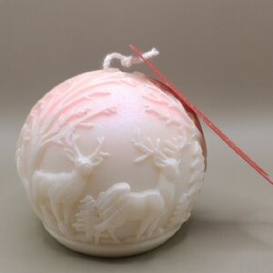 Elegant Cream Deer Candle